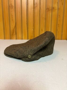 Men's Brown Herringbone Ivy Cap - Vintage-Inspired Flat Cap